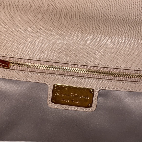 Authentic Salvatore Ferragamo Crossbody Bag - Picture 4 of 7